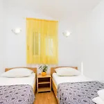 Apartament With Parking Space Kastel Stafilic, - 21948 Kaštela