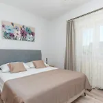 With Parking Space Kastel Stafilic, - 21948 Apartament