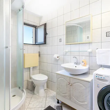 With Parking Space Kastel Stafilic, - 21948 아파트 Kaštela