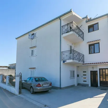 With Parking Space Kastel Stafilic, - 21948 *