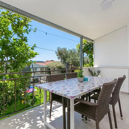 With Parking Space Kastel Stafilic, - 21948 아파트 Kaštela